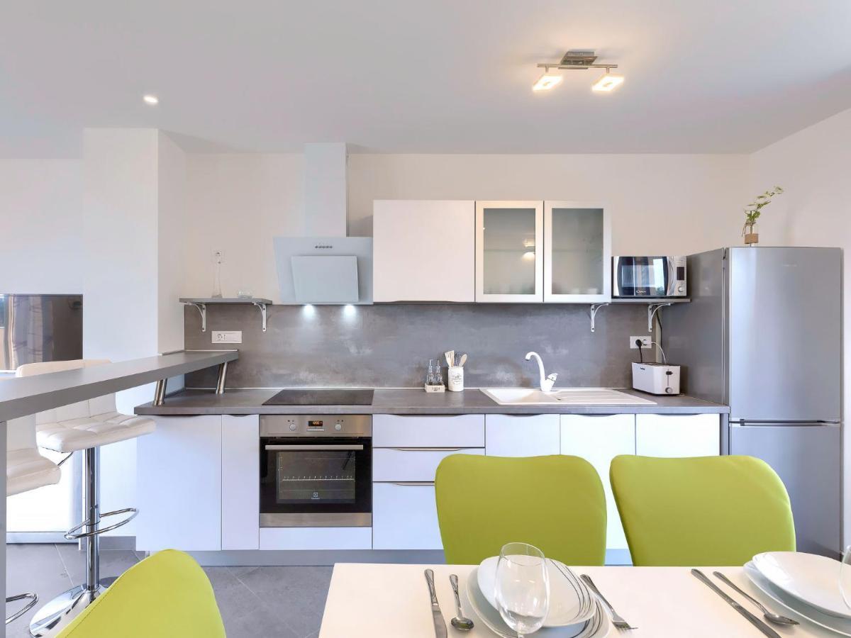 Apartment Joy By Interhome พูลา ภายนอก รูปภาพ