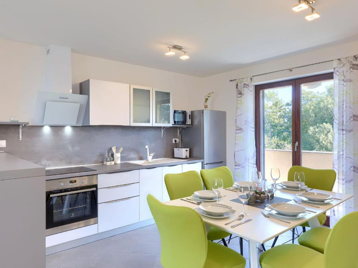 Apartment Joy By Interhome พูลา ภายนอก รูปภาพ