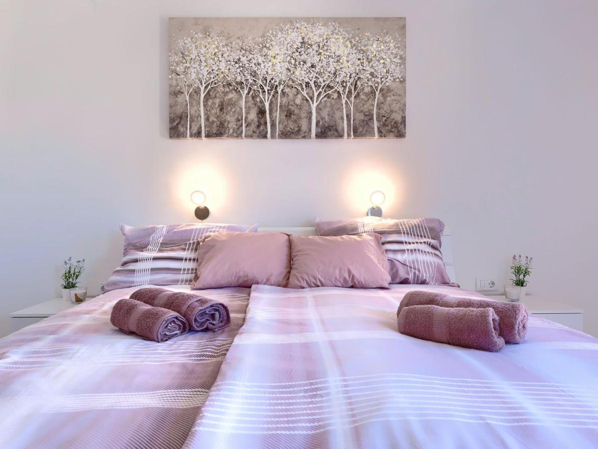 Apartment Joy By Interhome พูลา ภายนอก รูปภาพ