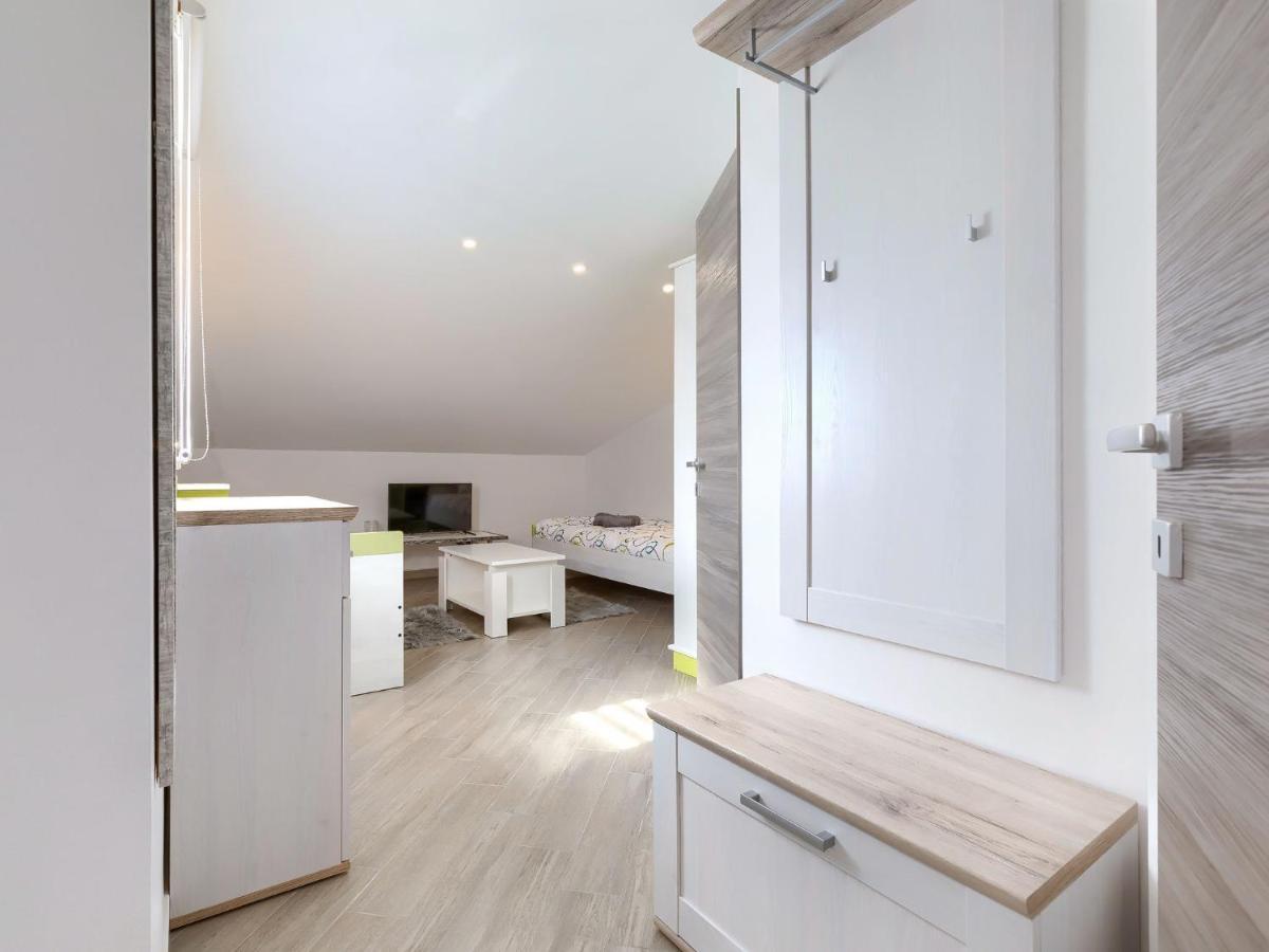 Apartment Joy By Interhome พูลา ภายนอก รูปภาพ